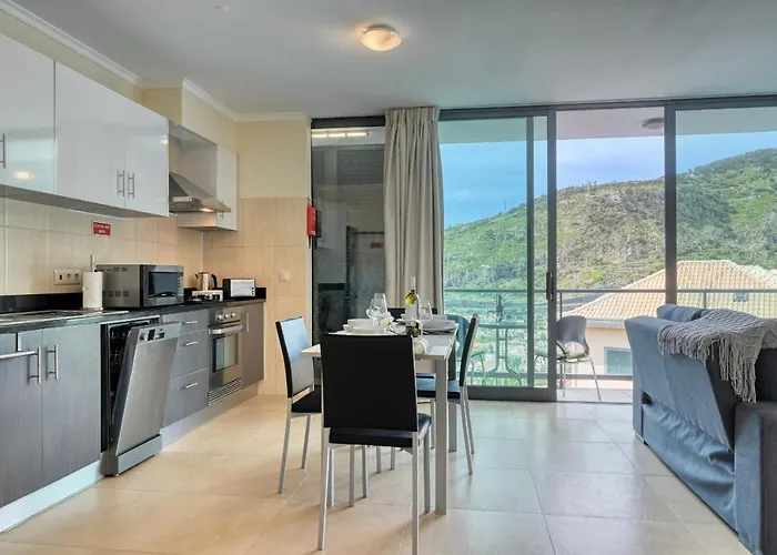 Baia Machico, A Home In Madeira
